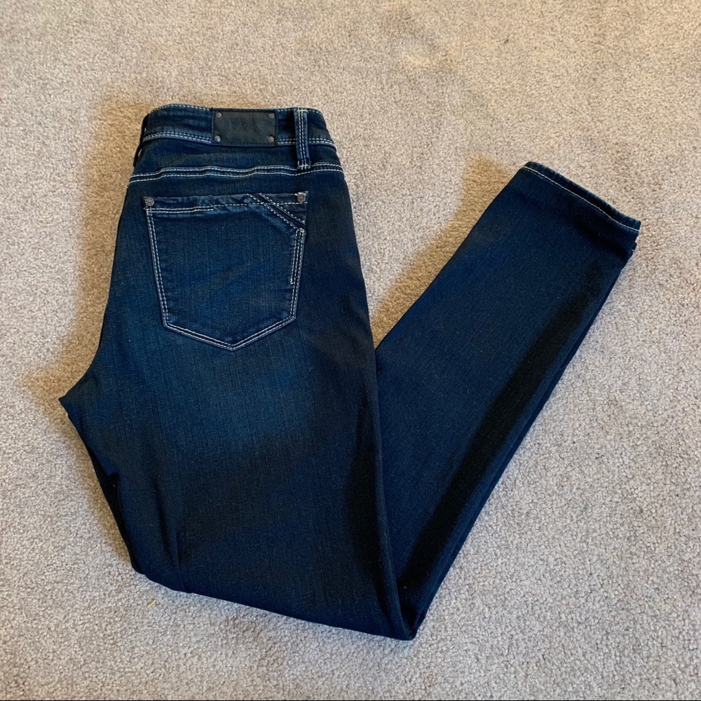 Buckle Black Jeans